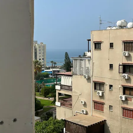 Modern By The Sea Appartamento Limisso